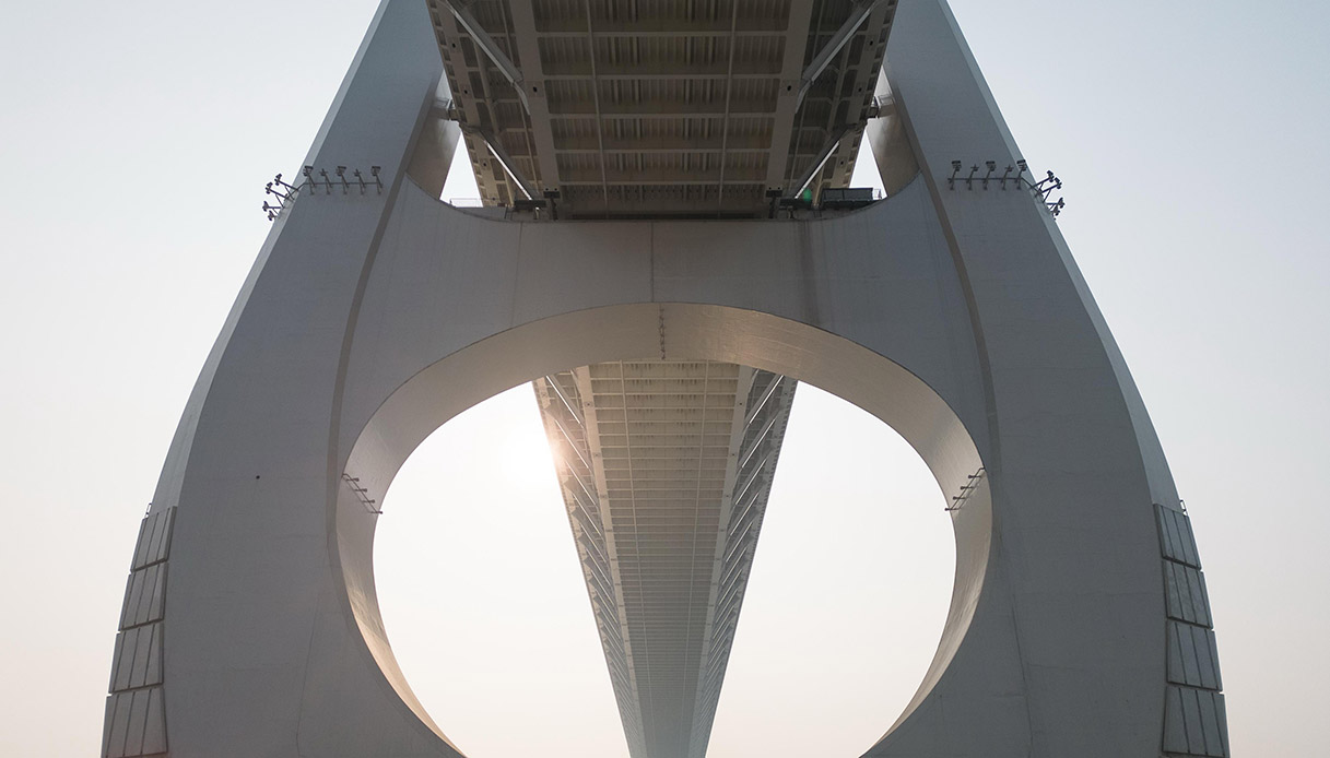 It looks like it's ready to fly into space, but instead it's a bridge placed on Earth