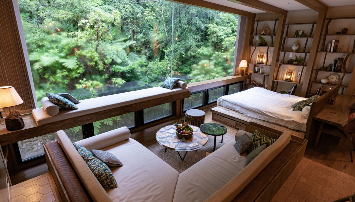 The most beautiful resort in the world is a tree house in the forest